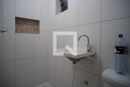 Banheiro da Suíte de casa para alugar com 1 quarto, 40m² em Jardim Três Marias, São Paulo