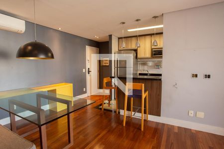 Sala de apartamento à venda com 2 quartos, 74m² em Santa Teresinha, São Paulo