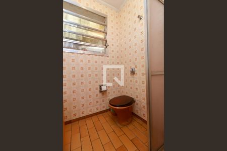 Banheiro de Serviço de casa à venda com 3 quartos, 130m² em Chácara Santo Antônio (zona Sul), São Paulo
