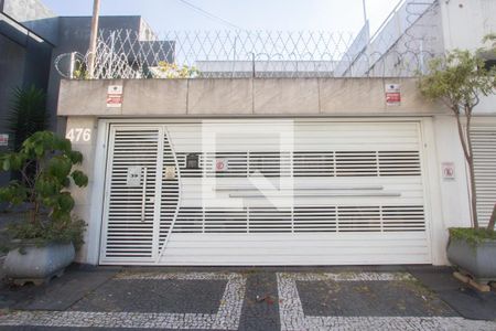 Fachada de casa à venda com 3 quartos, 218m² em Vila Congonhas, São Paulo