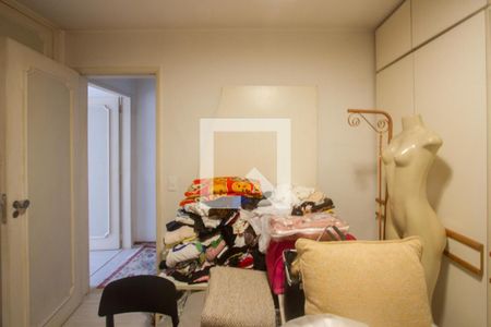 Quarto 2 de casa à venda com 3 quartos, 218m² em Vila Congonhas, São Paulo