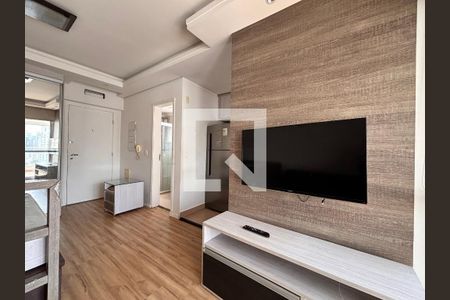 Sala/Quarto de apartamento para alugar com 1 quarto, 36m² em Indianópolis, São Paulo