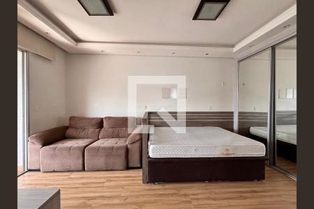 Sala/Quarto de apartamento para alugar com 1 quarto, 36m² em Indianópolis, São Paulo