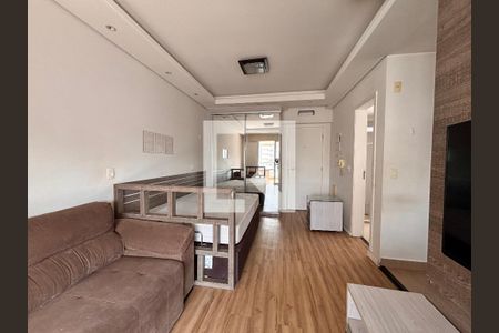 Sala/Quarto de apartamento para alugar com 1 quarto, 36m² em Indianópolis, São Paulo