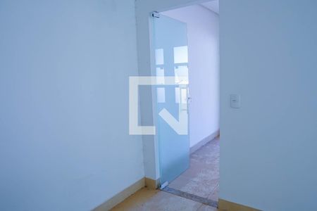 Área de Serviço de casa de condomínio para alugar com 3 quartos, 154m² em Vila Maria, Aparecida de Goiânia
