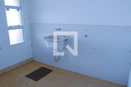 Área de Serviço de casa de condomínio para alugar com 3 quartos, 154m² em Vila Maria, Aparecida de Goiânia