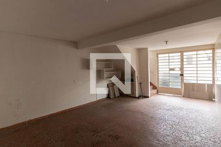 Garagem de casa à venda com 3 quartos, 150m² em Vila Gumercindo, São Paulo