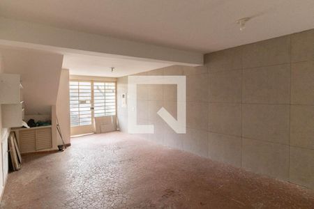 Garagem de casa à venda com 3 quartos, 150m² em Vila Gumercindo, São Paulo