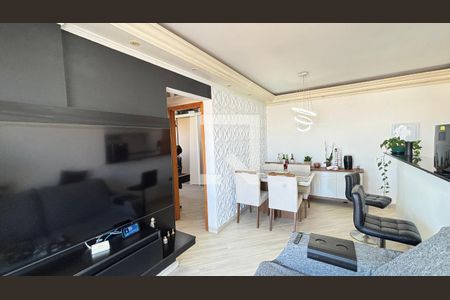 Sala/Sala de Jantar de apartamento à venda com 2 quartos, 52m² em Utinga, Santo André