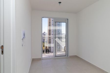 Sala de apartamento para alugar com 1 quarto, 31m² em Parque Industrial Tomas Edson, São Paulo