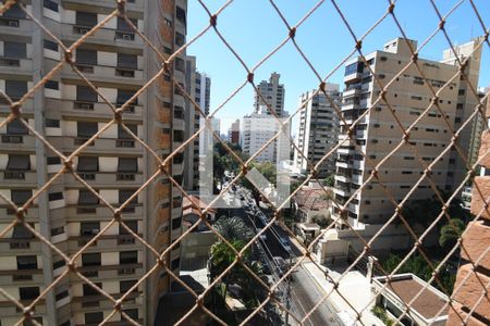 Vista da Sala de apartamento para alugar com 5 quartos, 221m² em Cambuí, Campinas