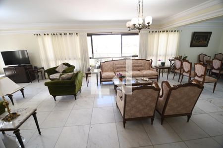 Sala de apartamento para alugar com 5 quartos, 221m² em Cambuí, Campinas