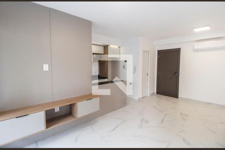 Sala de apartamento para alugar com 1 quarto, 53m² em Alphaville Industrial, Barueri