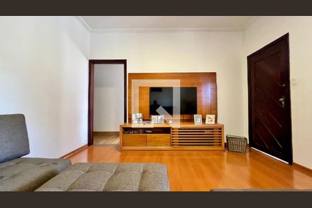 Sala de casa à venda com 3 quartos, 130m² em Horto Florestal, Belo Horizonte