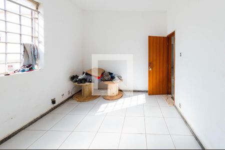 Quarto 2 de casa à venda com 3 quartos, 249m² em Calafate, Belo Horizonte