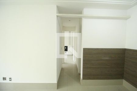 Corredor de apartamento à venda com 2 quartos, 48m² em Anil, Rio de Janeiro