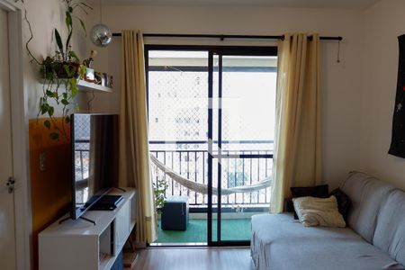 Sala de apartamento para alugar com 1 quarto, 37m² em Presidente Altino, Osasco