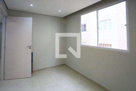 Quarto 2 de apartamento para alugar com 2 quartos, 44m² em Jardim Monte Alegre, São Paulo