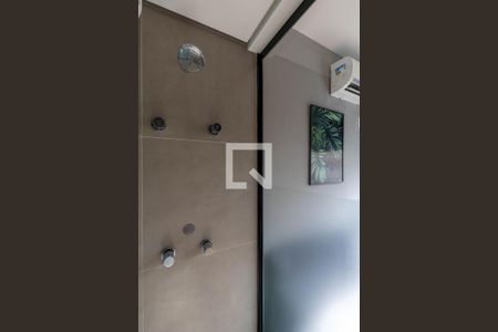 Banheiro de kitnet/studio para alugar com 1 quarto, 11m² em Campos Elíseos, São Paulo