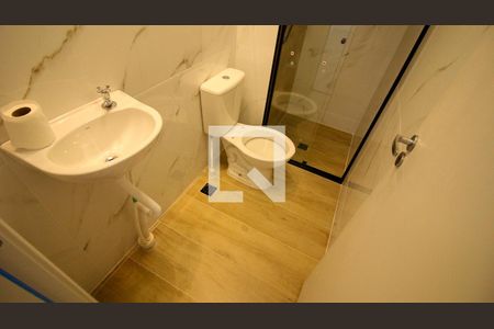 Banheiro de apartamento à venda com 2 quartos, 32m² em Vila Santa Clara, São Paulo