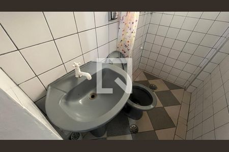 Banheiro - torneira de kitnet/studio para alugar com 1 quarto, 13m² em Cidade Universitária, Campinas