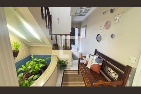 Sala de casa à venda com 4 quartos, 184m² em Parque Oratório, Santo André