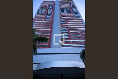 Fachada do Prédio de kitnet/studio para alugar com 1 quarto, 47m² em Caminho das Árvores, Salvador