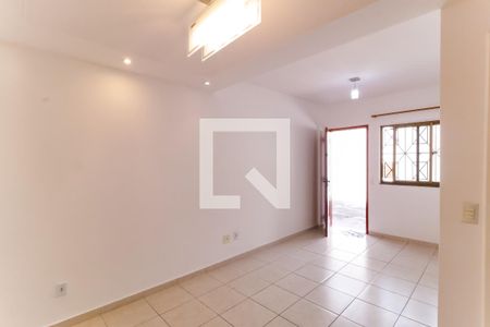 Sala de casa para alugar com 2 quartos, 101m² em Encantado, Rio de Janeiro