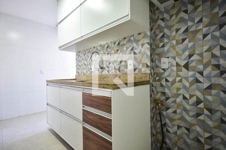 Cozinha de apartamento para alugar com 2 quartos, 60m² em Parque Reboucas, São Paulo