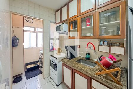 Cozinha de apartamento à venda com 2 quartos, 51m² em Vila Mariana, São Paulo