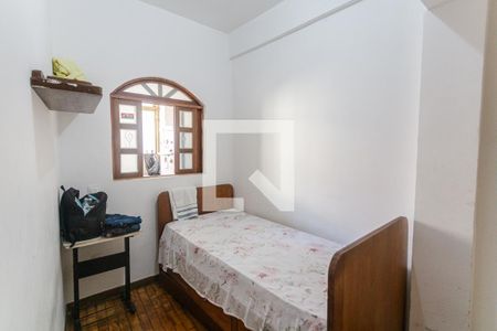 Quarto 1 de apartamento para alugar com 3 quartos, 80m² em Santa Tereza, Belo Horizonte