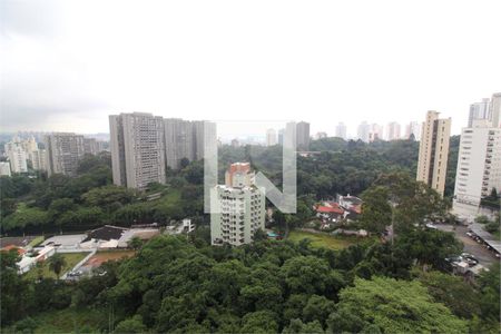 Apartamento à venda com 4 quartos, 320m² em Vila Suzana, São Paulo