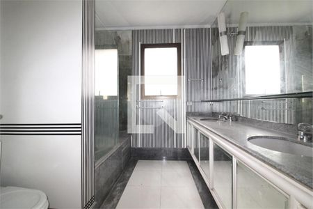 Apartamento à venda com 4 quartos, 320m² em Vila Suzana, São Paulo