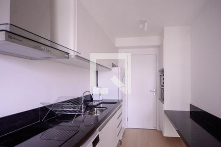 Quarto/Cozinha  de apartamento à venda com 1 quarto, 19m² em Vila Santo Estefano, São Paulo