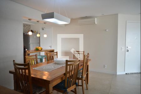 Sala de apartamento à venda com 3 quartos, 90m² em Vila Floresta, Santo André