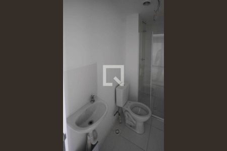 Banheiro de apartamento para alugar com 2 quartos, 31m² em Vila Santa Clara, São Paulo