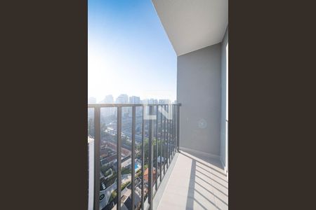 Varanda da Sala/Cozinha de apartamento à venda com 1 quarto, 27m² em Campo Belo, São Paulo