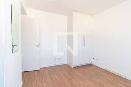 Suíte 2 de casa de condomínio para alugar com 5 quartos, 315m² em Campo Comprido, Curitiba