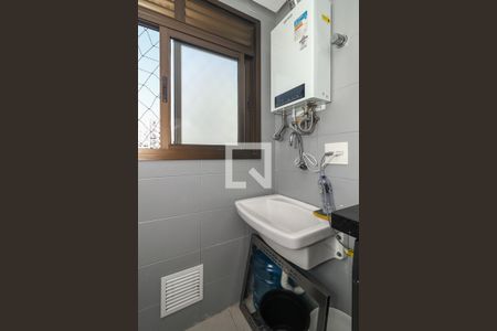 Área de Serviço de apartamento à venda com 2 quartos, 120m² em Passo D’areia, Porto Alegre