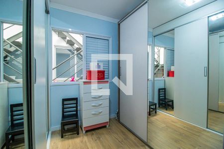 Casa à venda com 4 quartos, 198m² em Penha de França, São Paulo