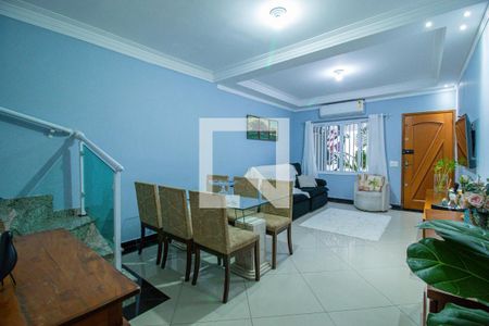 Casa à venda com 4 quartos, 198m² em Penha de França, São Paulo