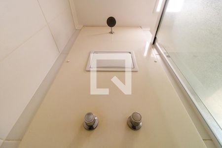 Banheiro de apartamento à venda com 2 quartos, 45m² em Jardim Brasil, São Paulo