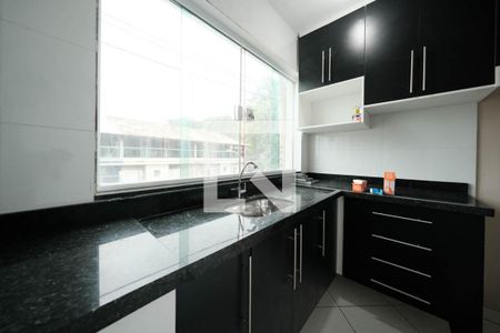 Sala/Cozinha de apartamento à venda com 2 quartos, 39m² em Jardim Coimbra, São Paulo