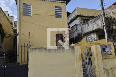 Fachada de casa à venda com 3 quartos, 75m² em Piedade, Rio de Janeiro