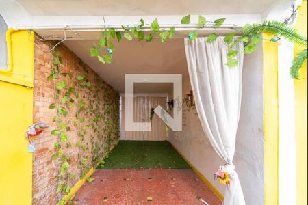 Garagem de casa à venda com 3 quartos, 500m² em Campestre, Santo André