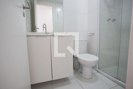 Banheiro Social de apartamento para alugar com 2 quartos, 56m² em Jacarepaguá, Rio de Janeiro