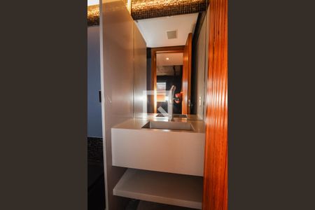 Lavabo de apartamento à venda com 1 quarto, 137m² em Jardim Paulista, São Paulo