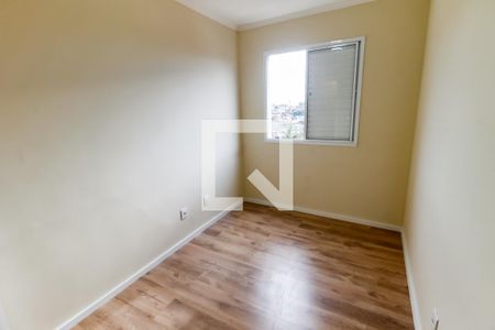 Quarto 1 de apartamento para alugar com 2 quartos, 43m² em Jardim Tres Irmaos, Taboão da Serra