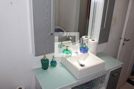 Banheiro de kitnet/studio à venda com 1 quarto, 30m² em República, São Paulo