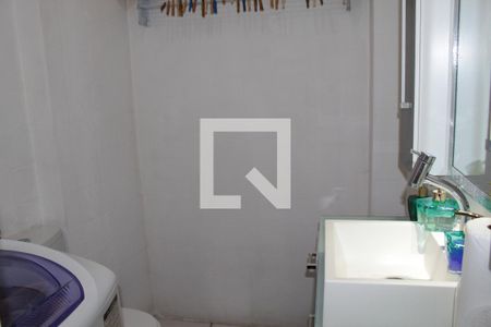 Banheiro de kitnet/studio à venda com 1 quarto, 30m² em República, São Paulo